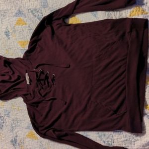 Medium maroon long sleeve light weight lace neck top